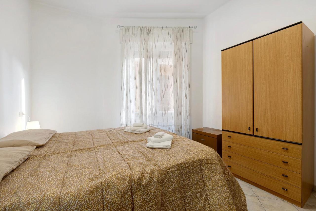 Casa Rosa Apartment Loano Bagian luar foto